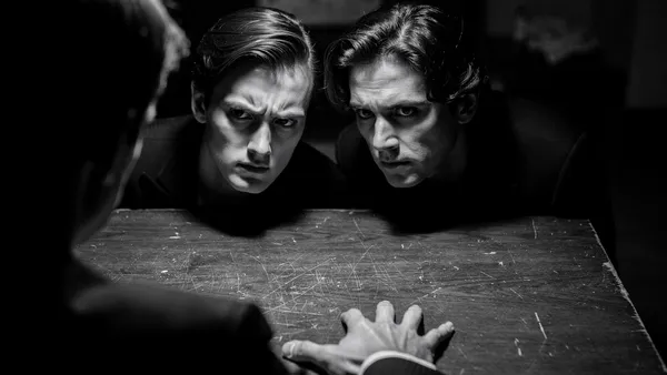 Eye Contact When Mediating a Conflict Between Two People: Where to Look and When