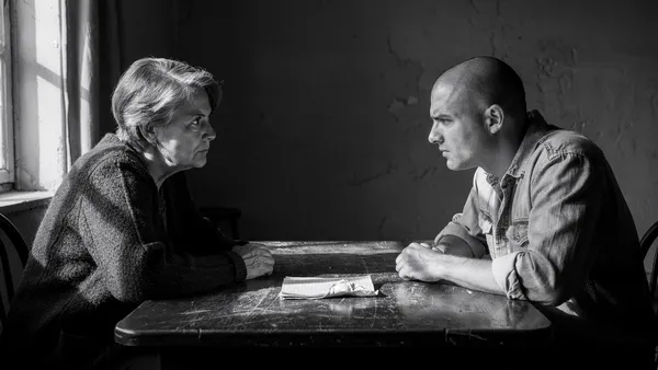 How the 70/30 Rule Applies to Feedback Conversations: Less Theory, More Exact Language