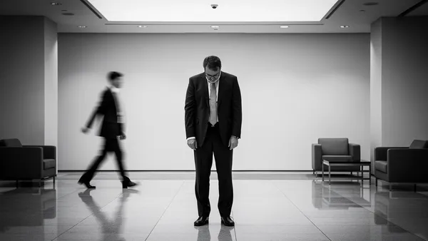 Illustration for 10 Behaviors That Destroy First Impressions Instantly