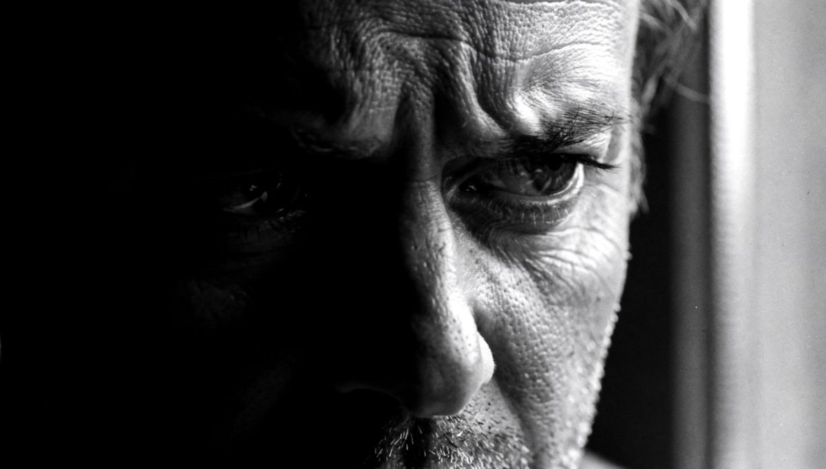 Close-up of eyes breaking contact during eye contact amygdala hijack